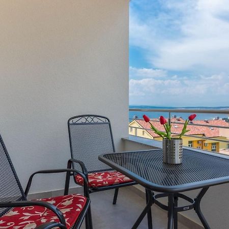 Apartamento Michelle Crikvenica Exterior foto